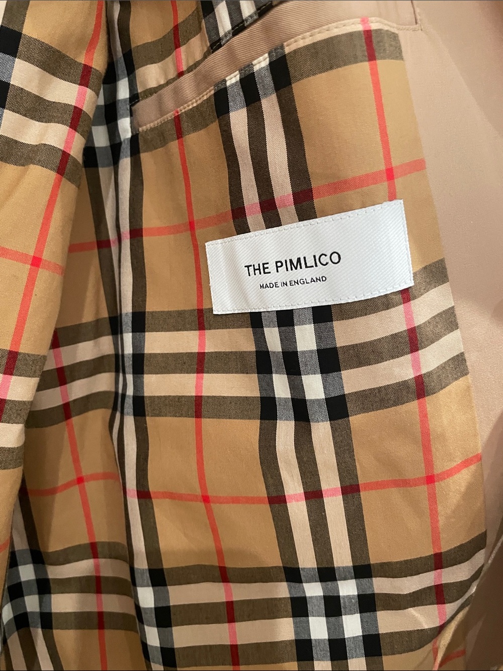 Burberry Tan Single-Breasted Trench Coat with Signature Check Lining - Picture 4 of 10